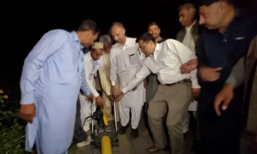 نے7 کروڑ 50 لاکھ روپے کی خطیر لاگت سے خیرباڑہ میں سوئی گیس فراہمی منصوبےکا افتتاح کردیا